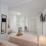 Domo De Centro, Centro Di 奧爾比亞