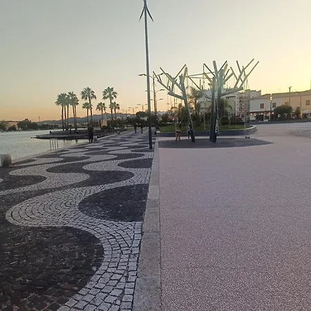 Domo De Centro, Centro Di 3*
