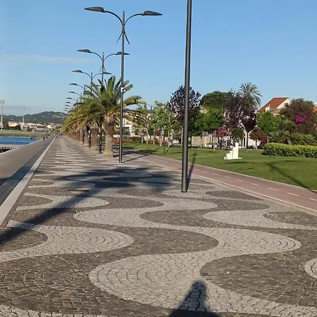 Domo De Centro, Centro Di 3* 올비아